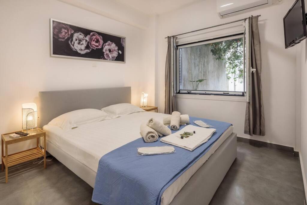Hilton Area Brand New Comfortable Apartment Athens Luaran gambar